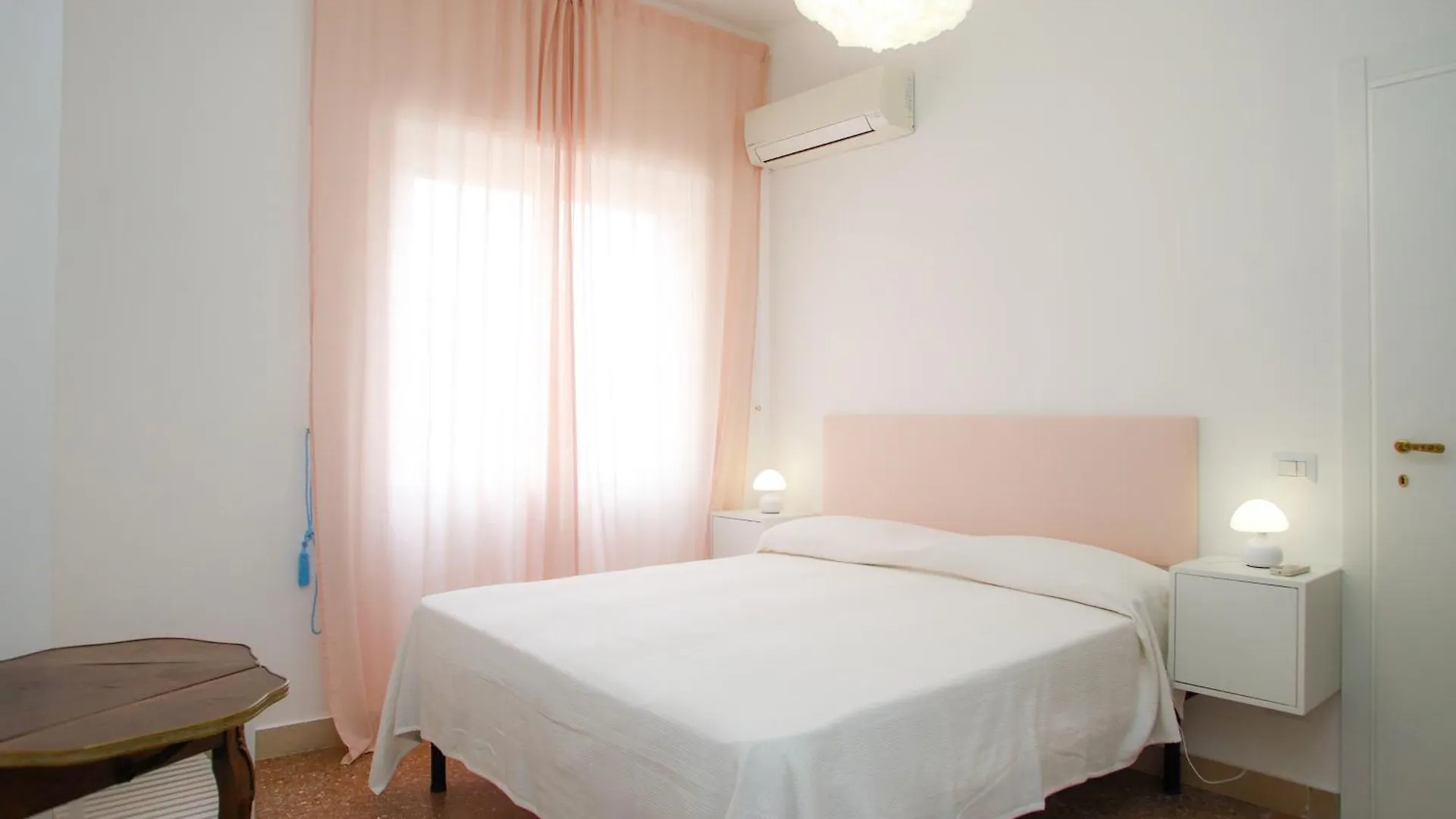 Apartment Oasi Urbana - The Vatican Roof Garden Rome Italy